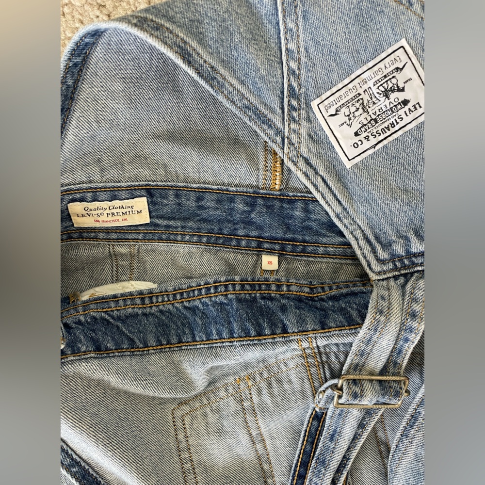 Levi’s Norah Skirtall Overalls Silver Lining - Picture 7 of 8